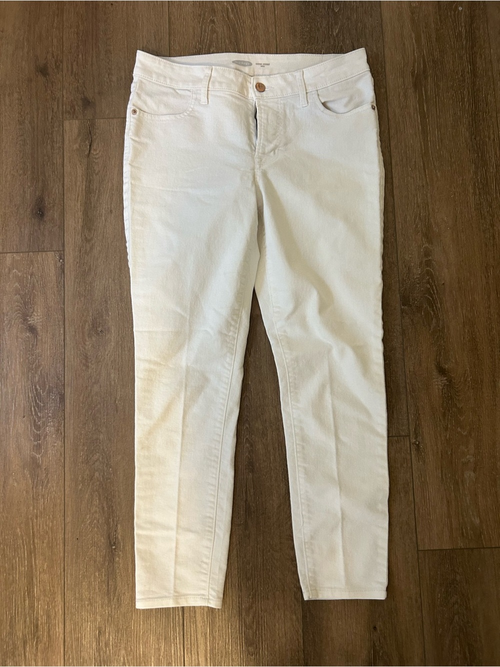 Old Navy Women’s White Skinny Jeans
